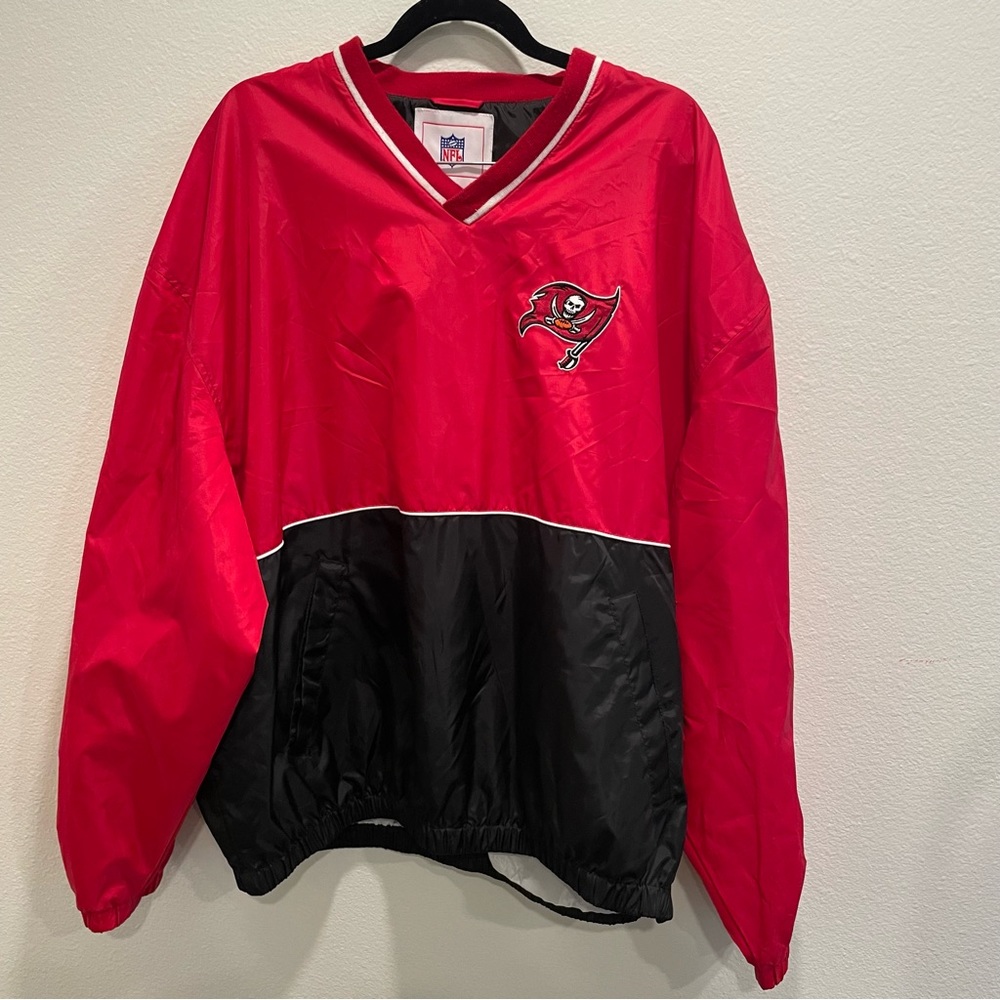 NFL Tampa Bay Buccaneers Red / Black Windbreaker Pullover